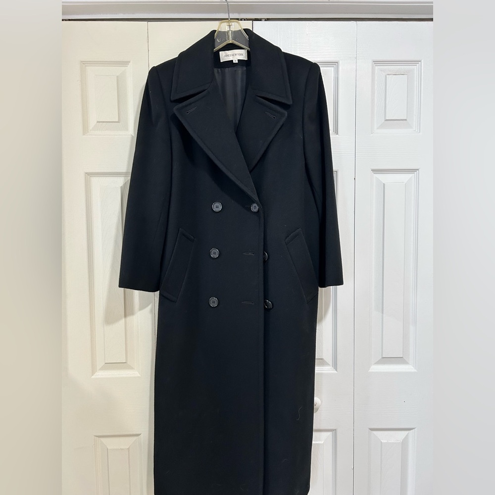 Jones New York Black Double-Breasted Black 100% Wool Coat (NEVER WORN)